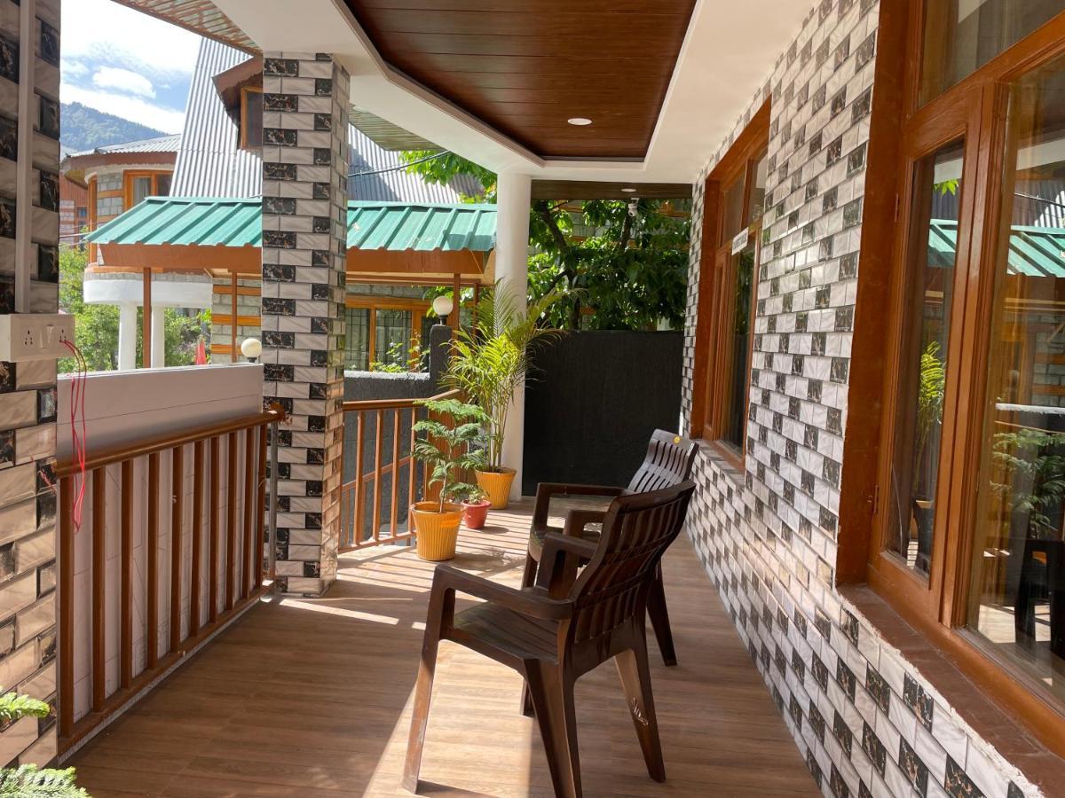 Manali Vibes Hotel Ngoại thất bức ảnh